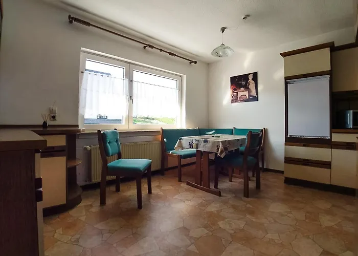 Modern Apartment Wissenbach 1